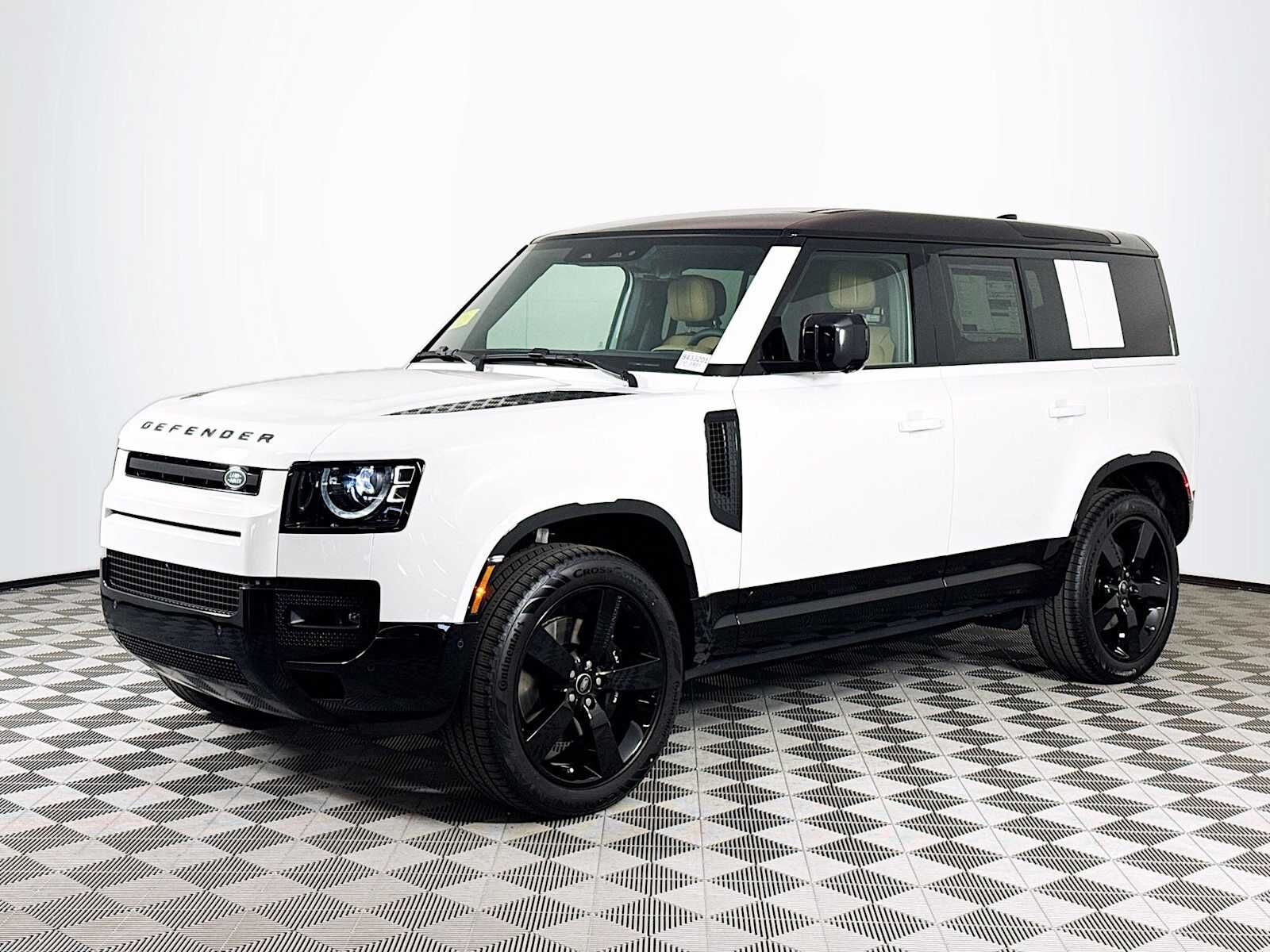 2025 LAND ROVER Defender