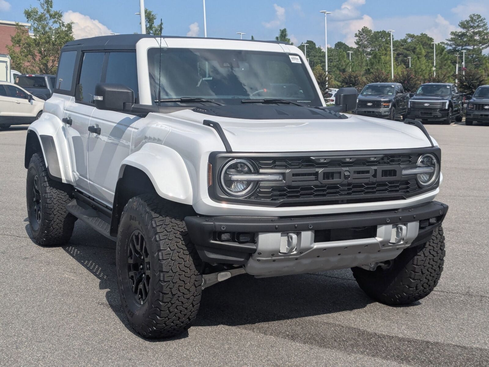2025 FORD Bronco
