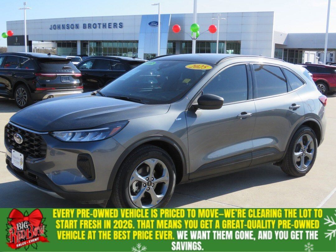 2025 FORD Escape