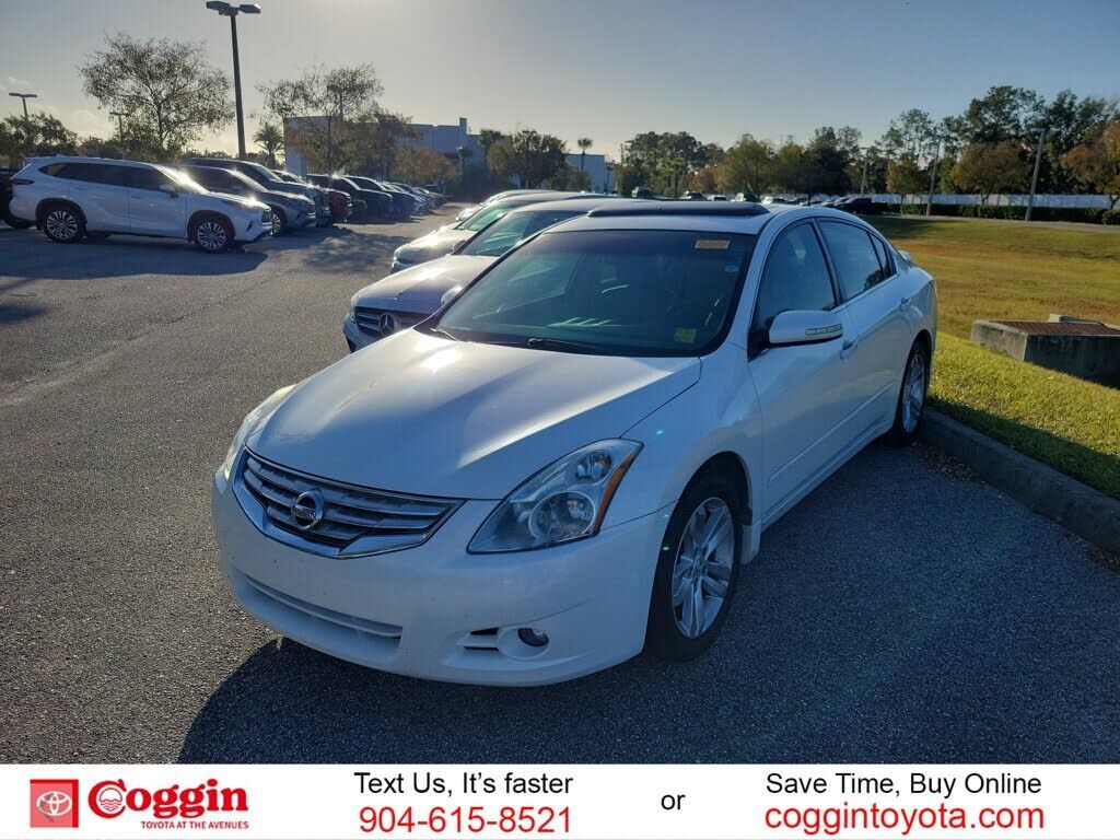 2012 NISSAN Altima