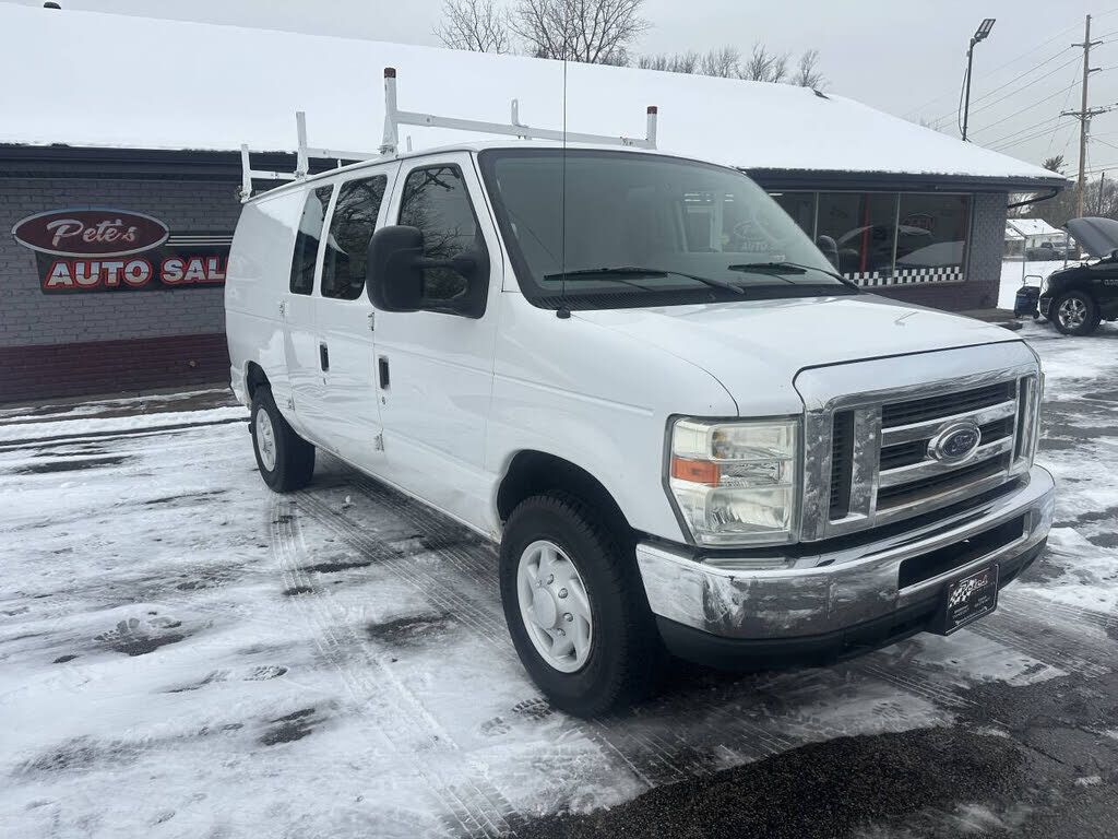 2009 FORD E-250