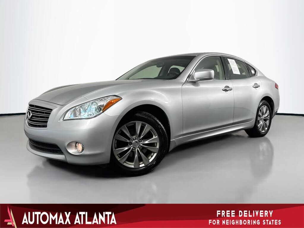 Infiniti M37