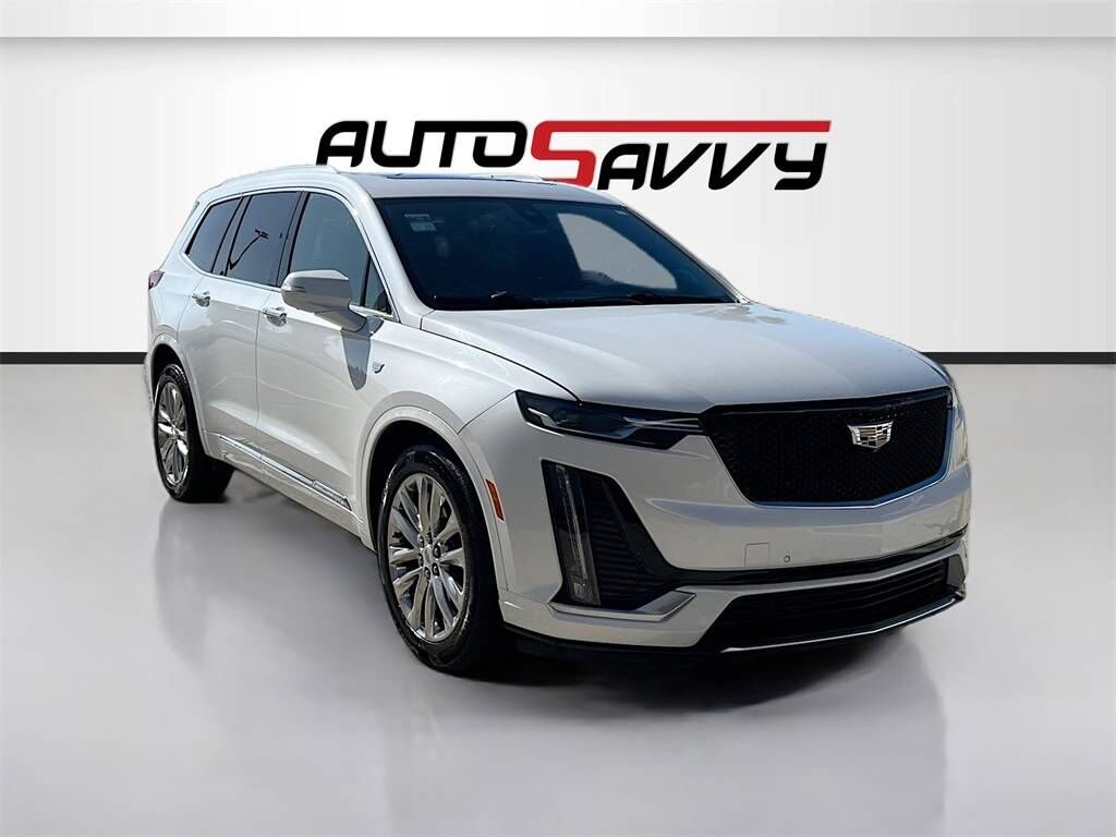 2021 CADILLAC XT6