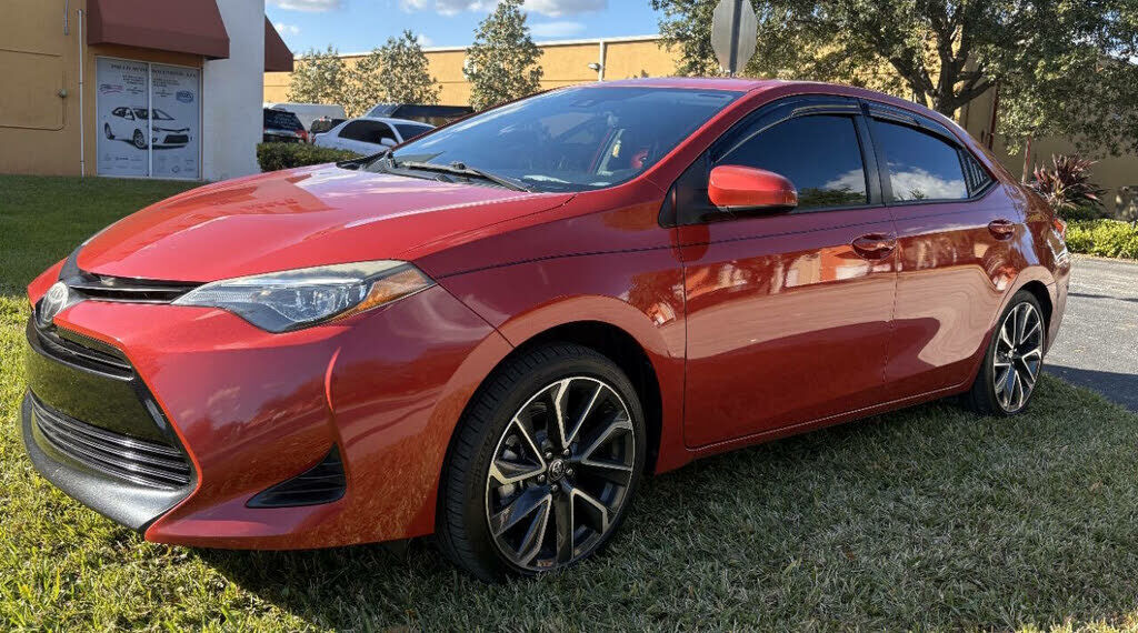 2019 TOYOTA Corolla