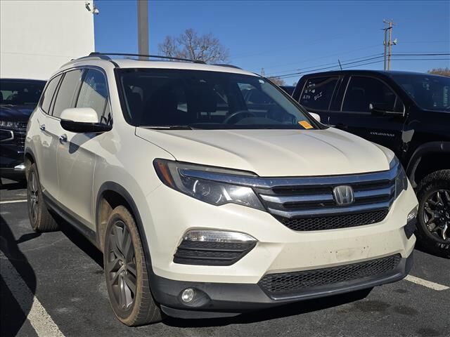 2017 HONDA Pilot