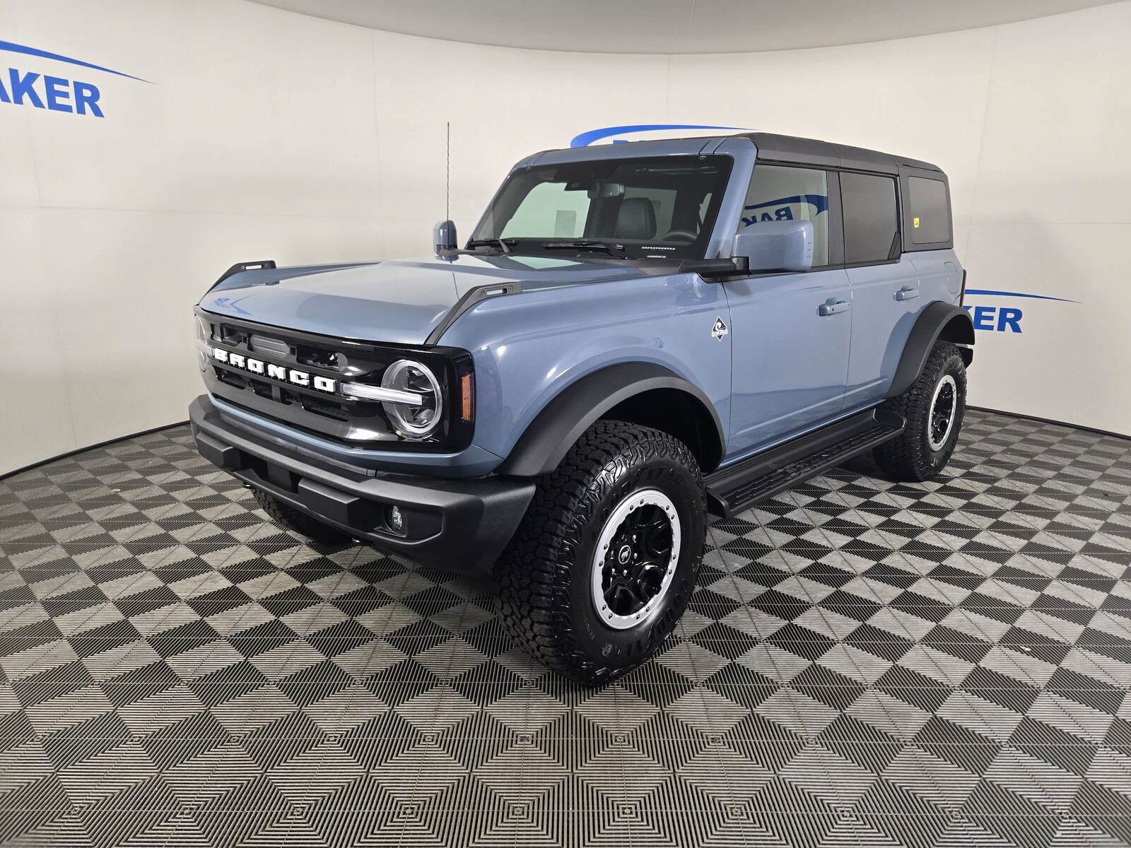 2025 FORD Bronco