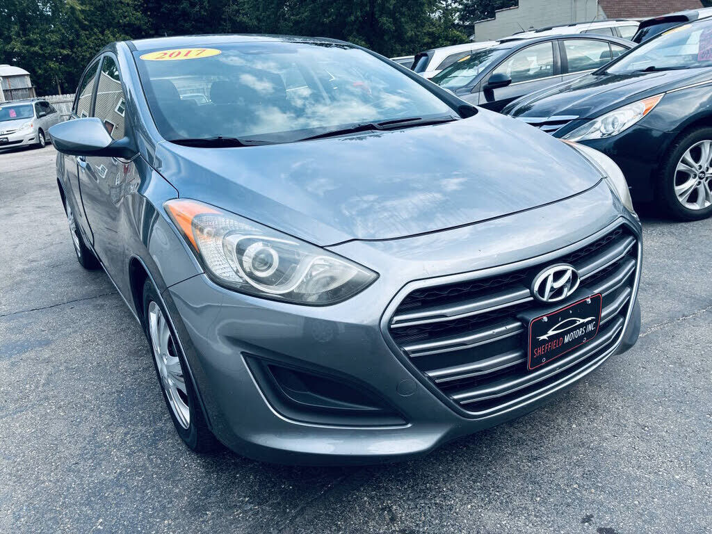 2017 HYUNDAI Elantra GT