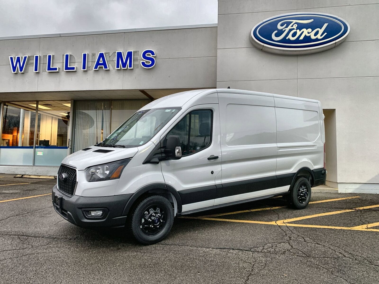 2025 FORD Transit