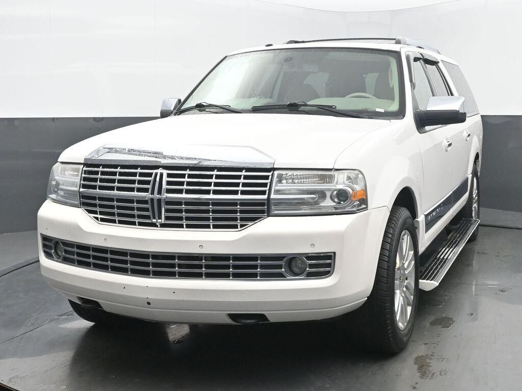 2013 LINCOLN Navigator