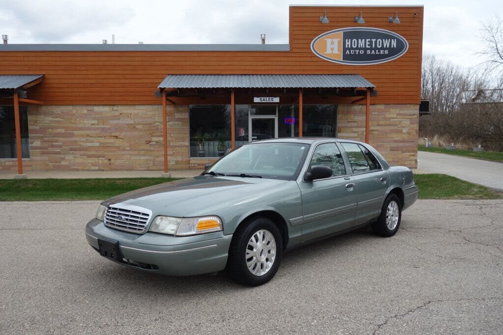 Ford Crown Victoria