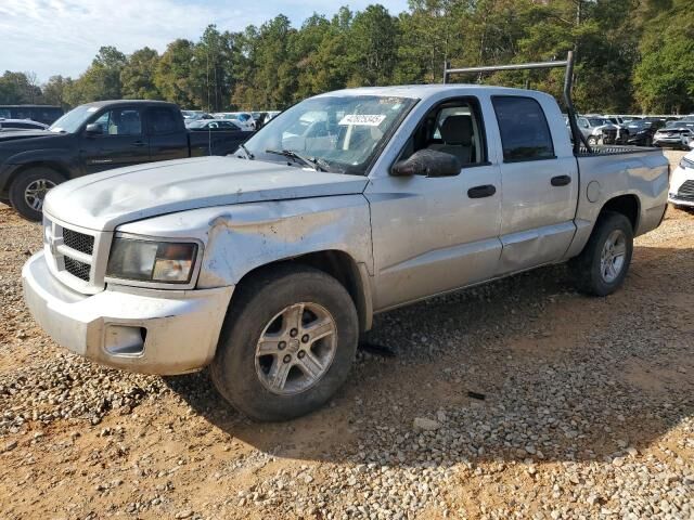 2011 DODGE Dakota