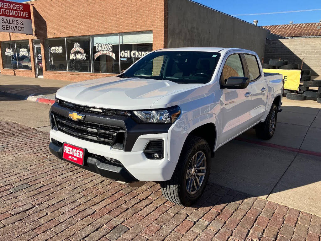 2023 CHEVROLET Colorado