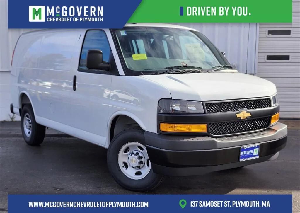 2025 CHEVROLET Express