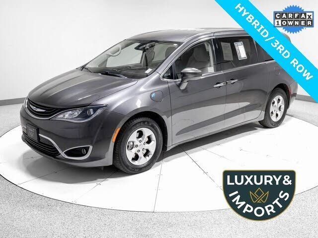 Chrysler Pacifica