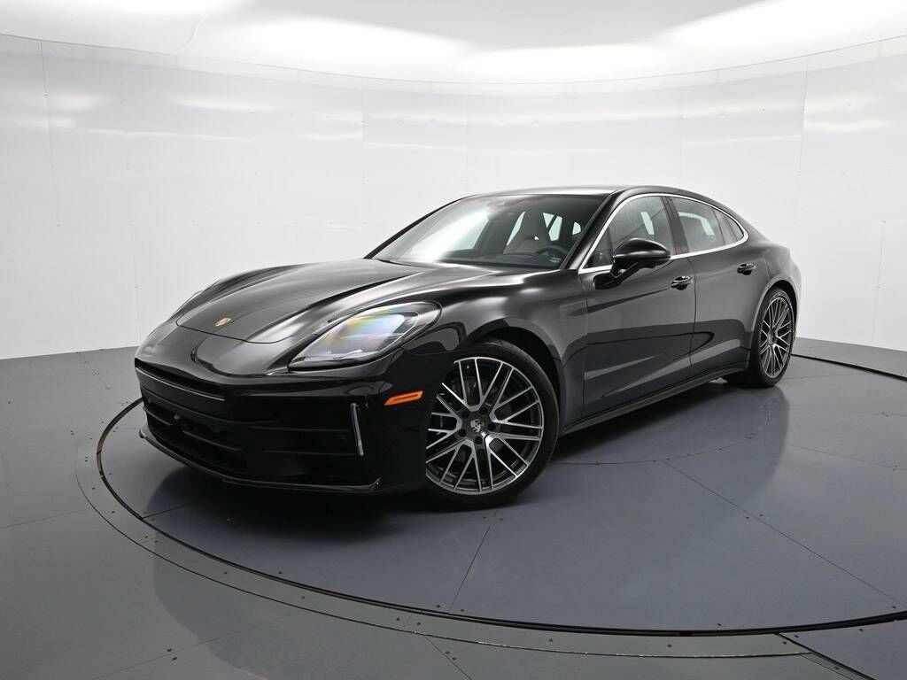 2026 PORSCHE Panamera