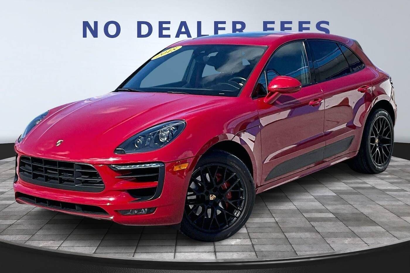 2018 PORSCHE Macan