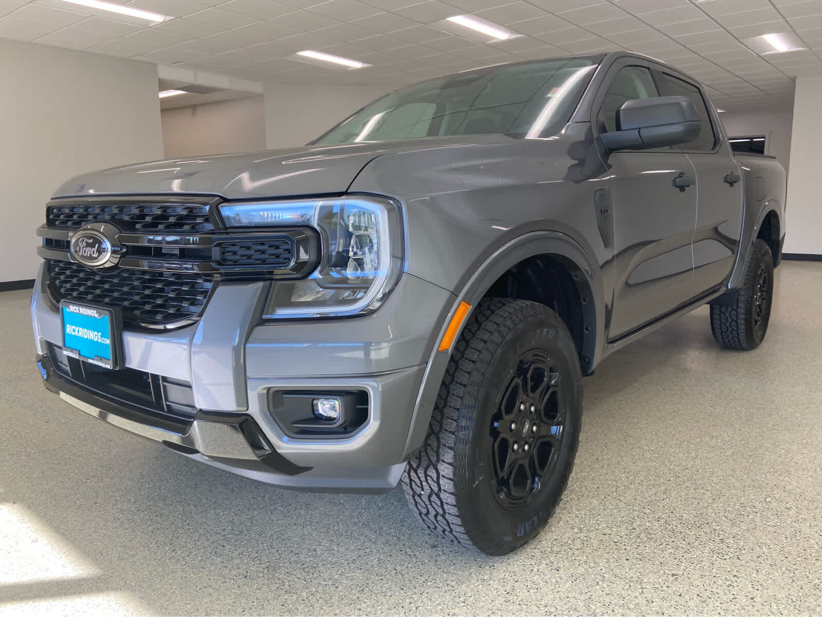 2025 FORD Ranger