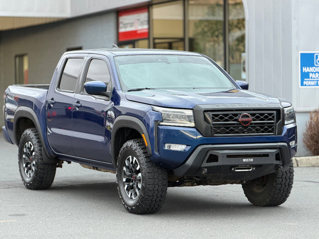 2022 NISSAN Frontier