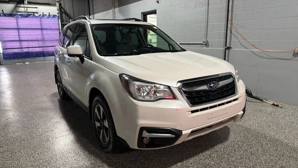 2018 SUBARU Forester