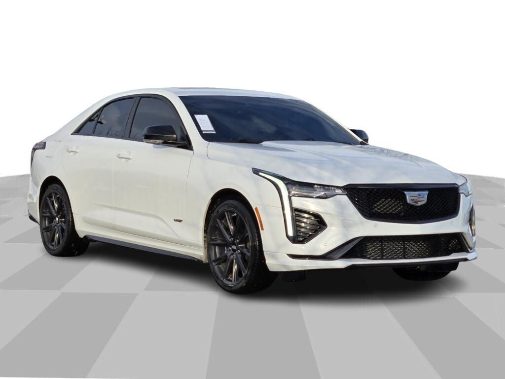 2022 CADILLAC CT4