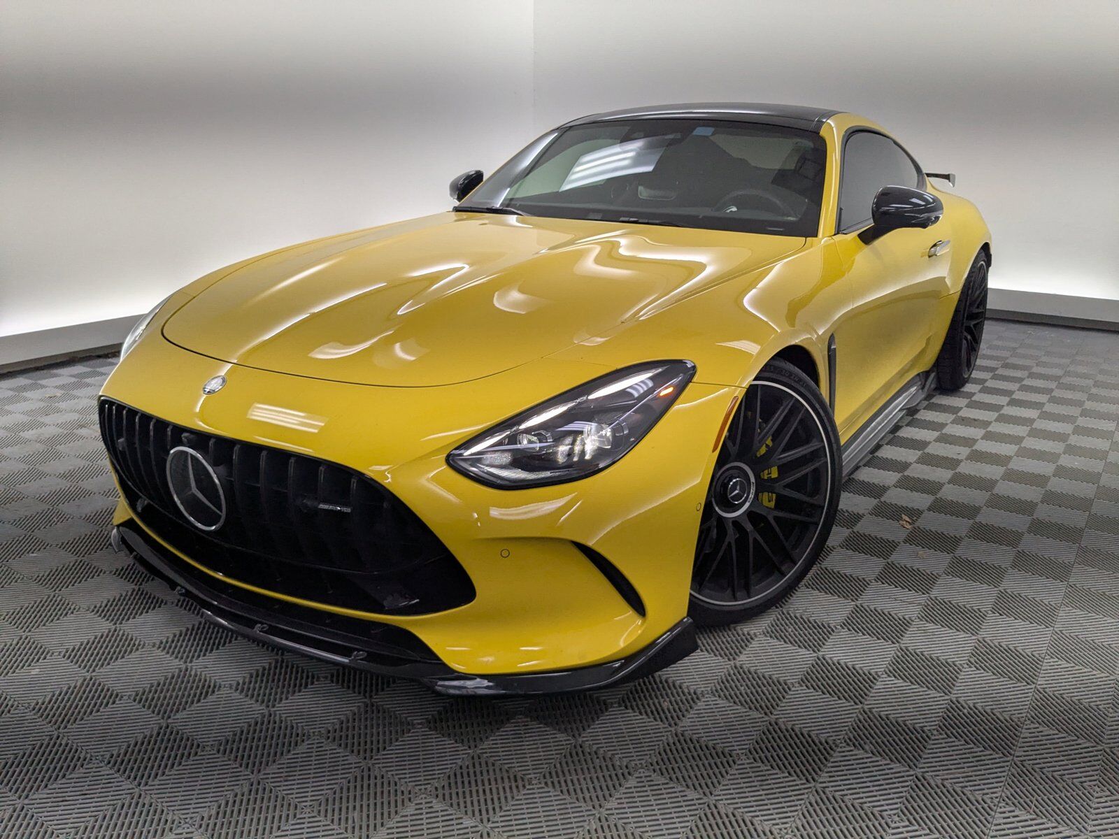2024 MERCEDES-BENZ AMG GT