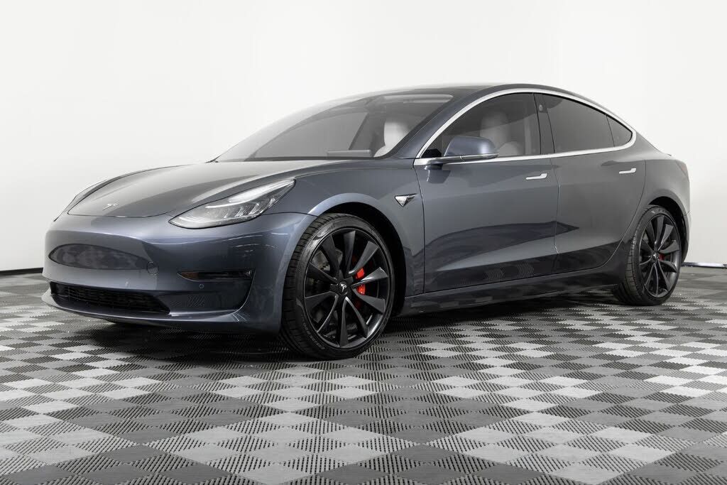 2020 TESLA Model 3