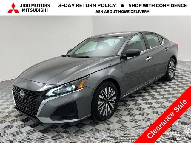 2024 NISSAN Altima