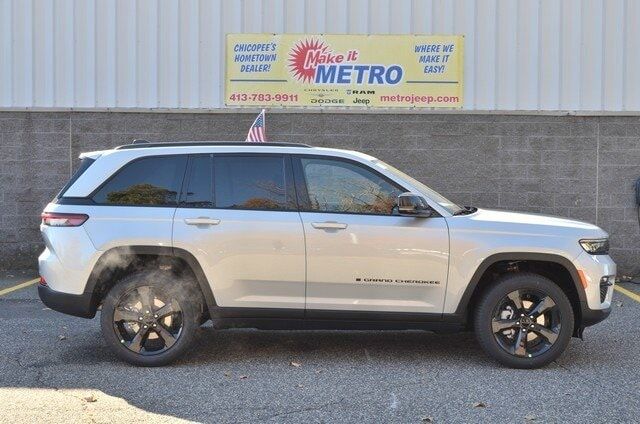 2025 JEEP Grand Cherokee