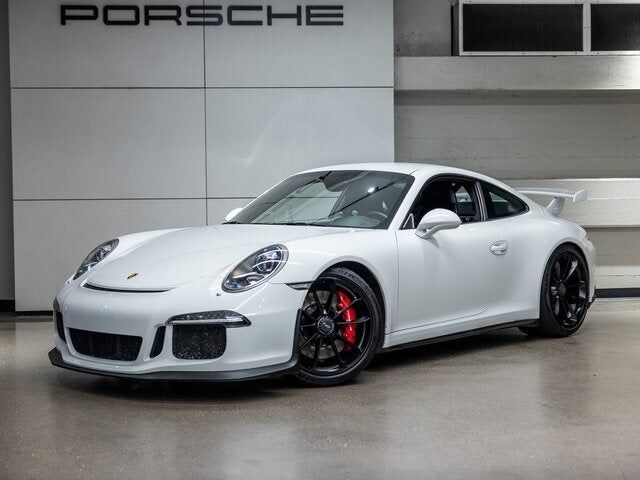 2015 PORSCHE 911