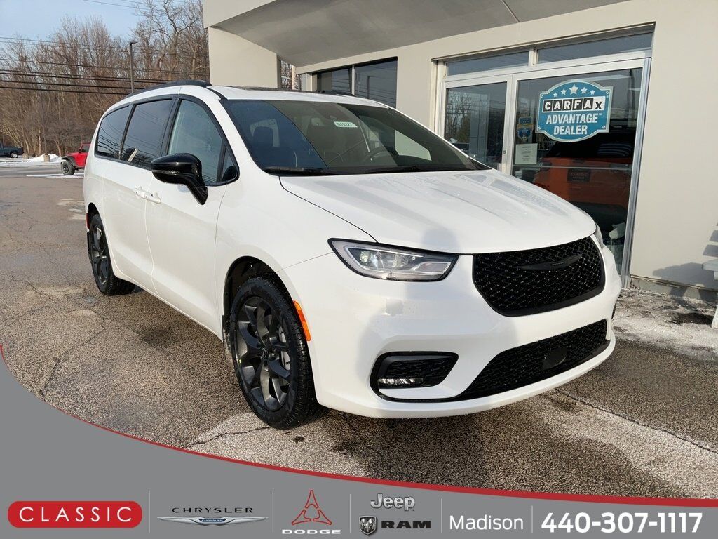 2026 CHRYSLER Pacifica