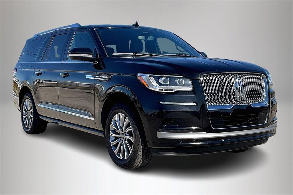 2024 LINCOLN Navigator L
