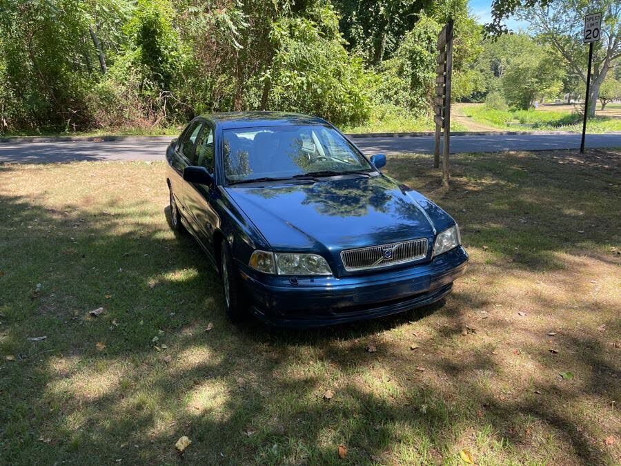 2000 VOLVO S40