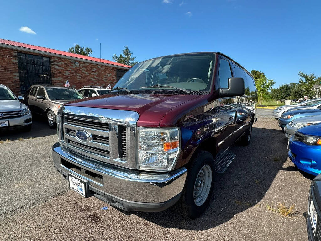2008 FORD E-350