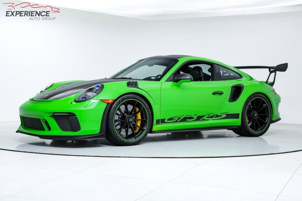 2019 PORSCHE 911