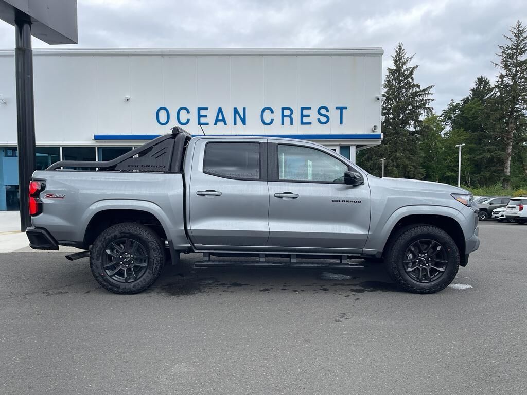 2025 CHEVROLET Colorado