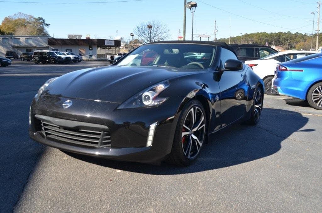 2018 NISSAN 370Z