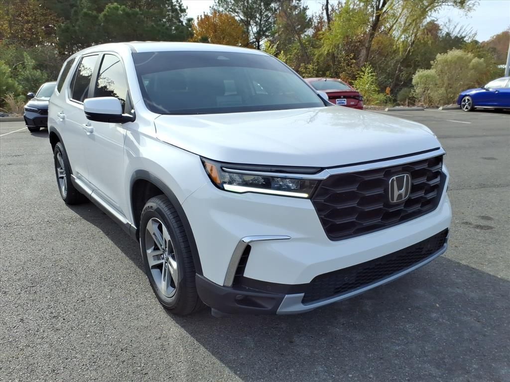2023 HONDA Pilot