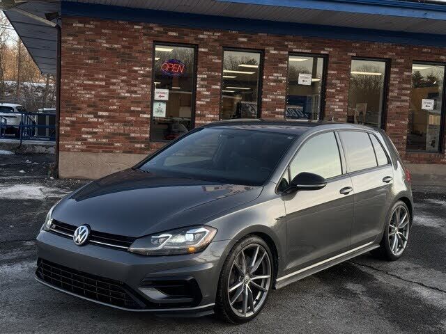2019 VOLKSWAGEN Golf R