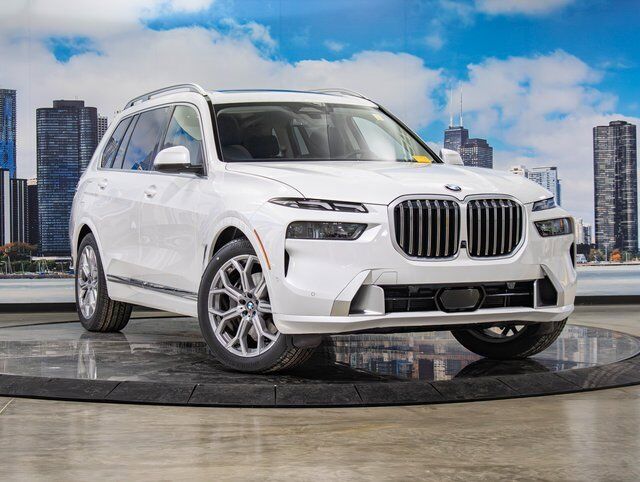 2025 BMW X7