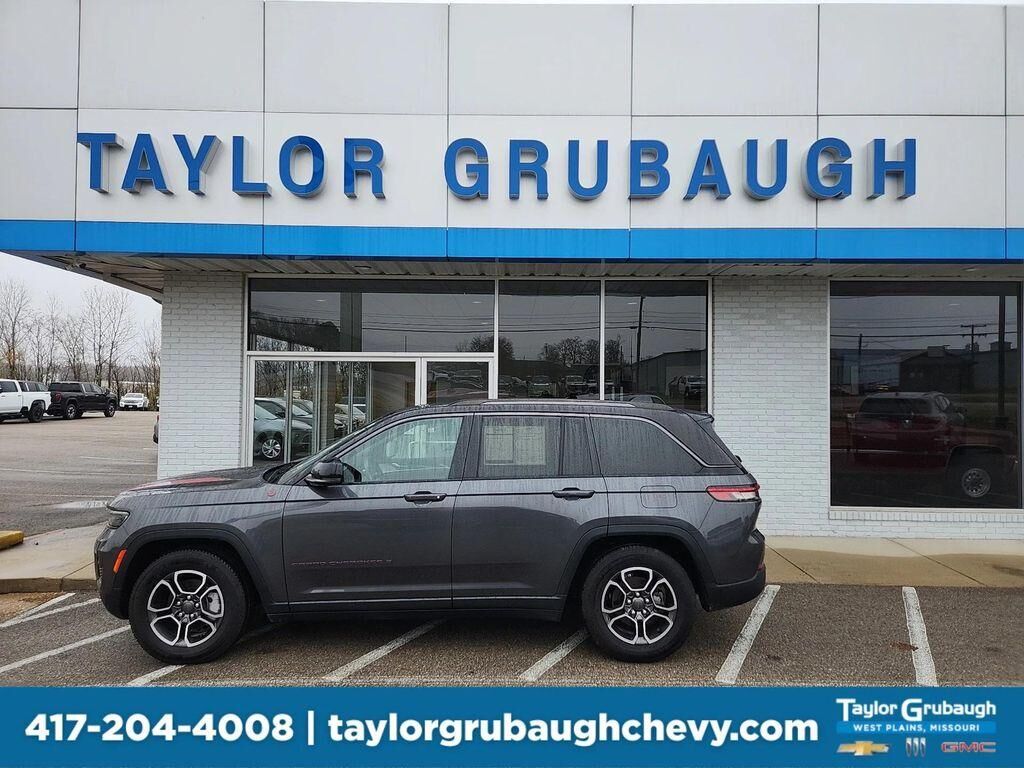 2022 JEEP Grand Cherokee