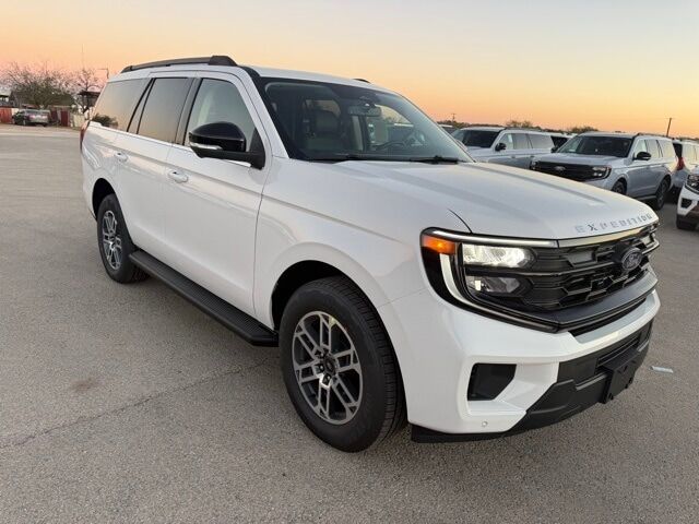 2025 FORD Expedition