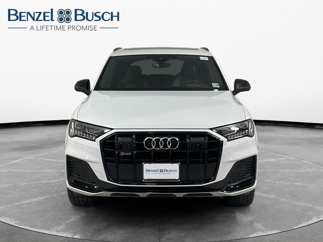 2023 Audi SQ7