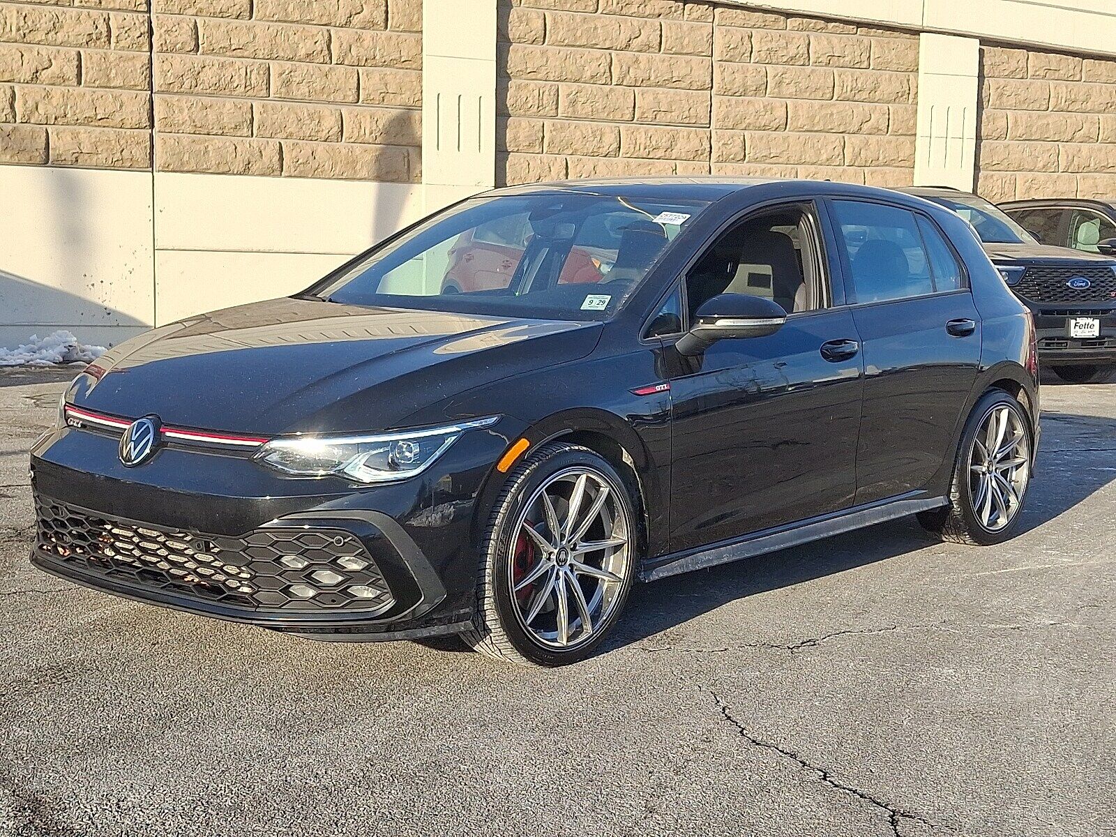 2024 VOLKSWAGEN GTI