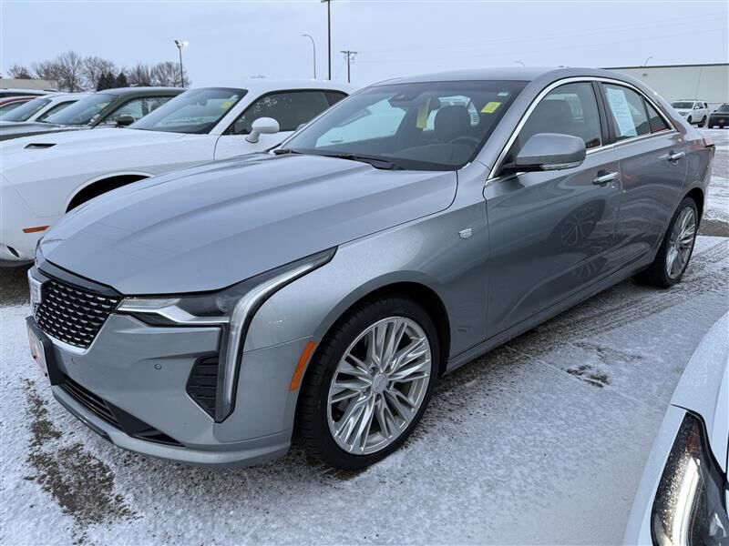 2023 CADILLAC CT4