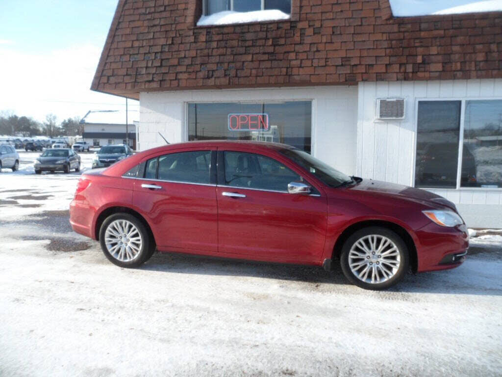 2012 CHRYSLER 200