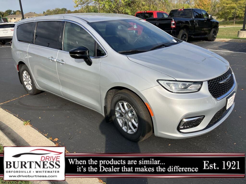 2026 CHRYSLER Pacifica