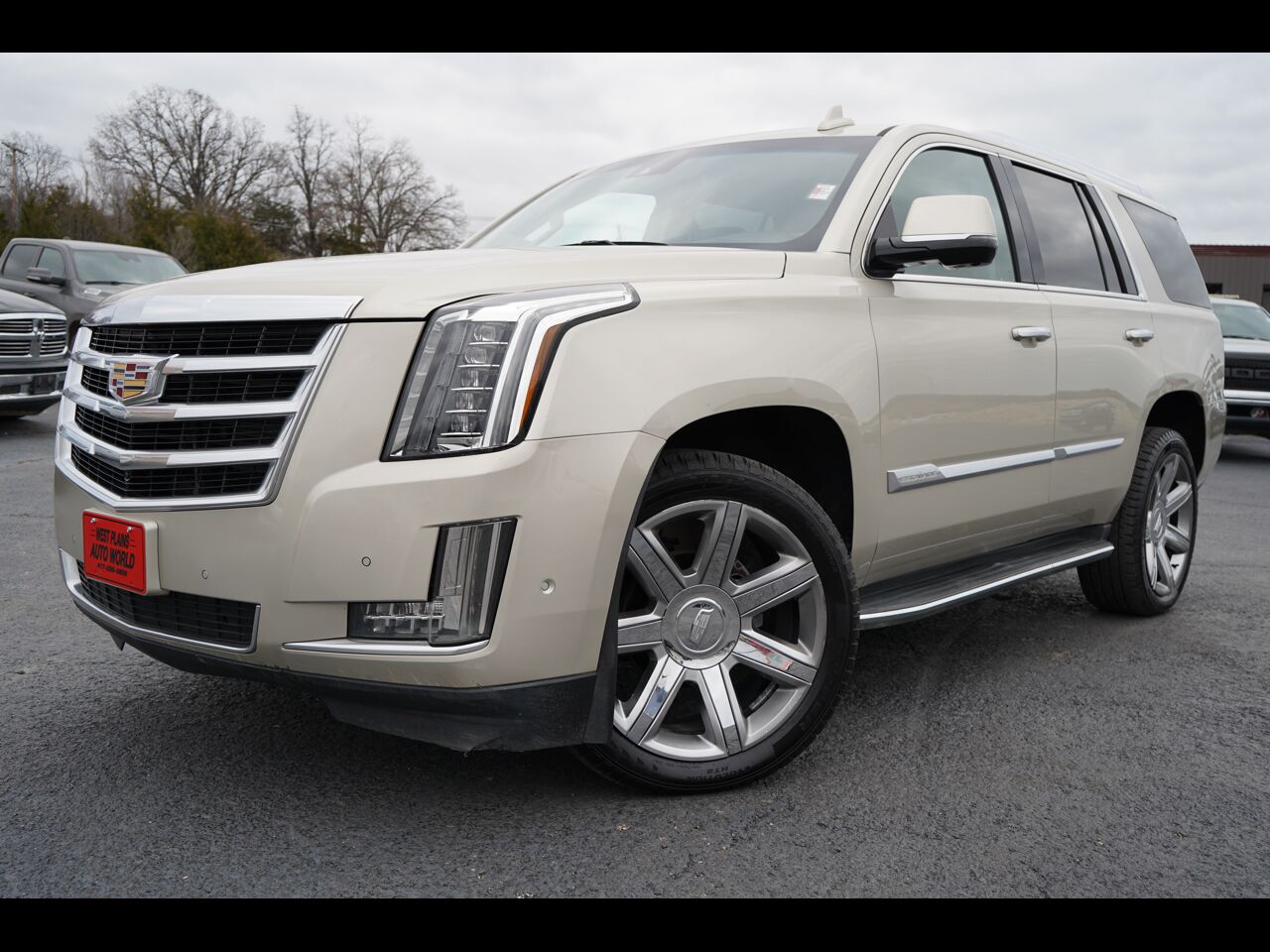 2017 CADILLAC Escalade