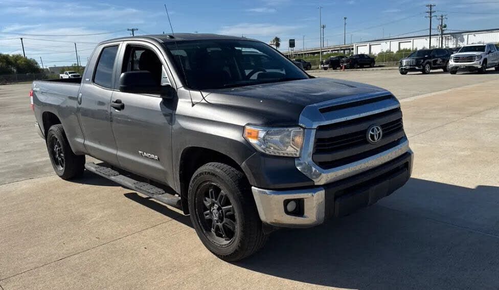 2014 TOYOTA Tundra
