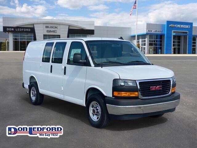 2025 GMC Savana