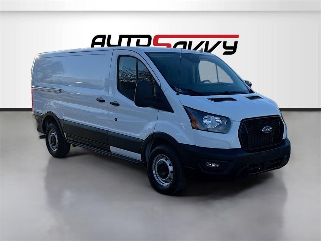 2024 FORD Transit
